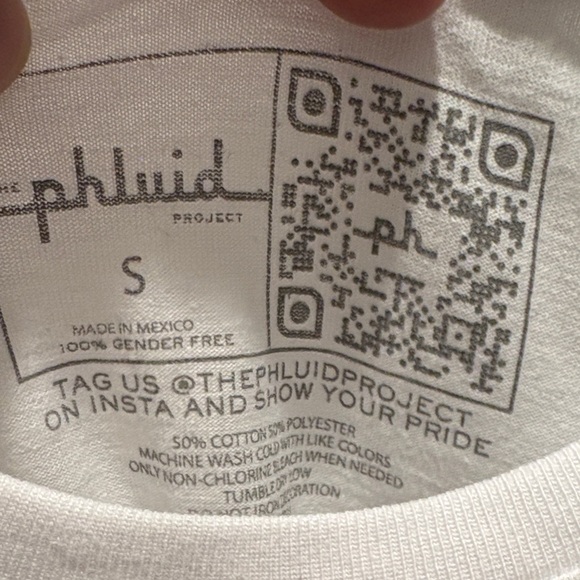 The Phluid Project White Tee with Multicolor 'Be Kind to All Kinds' Print - Picture 4 of 6